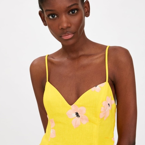 NWOT Zara XS bust strap tank top - Picture 2 of 8